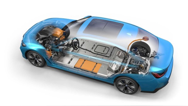 宝马将推出电动车平台 全新电动3系将于2025年推出