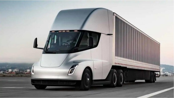 特斯拉及其他EV公司要求美联邦政府对重型卡车充电设施展开投资