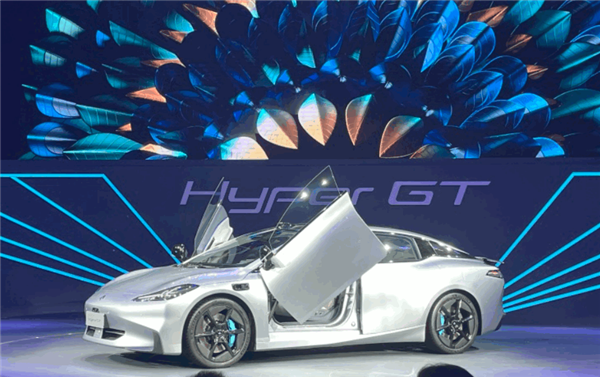 疑似广汽埃安Hyper GT充电站自燃 车辆还未正式亮相发布
