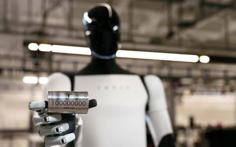 Tesla-4680-battery-cell-milestone
